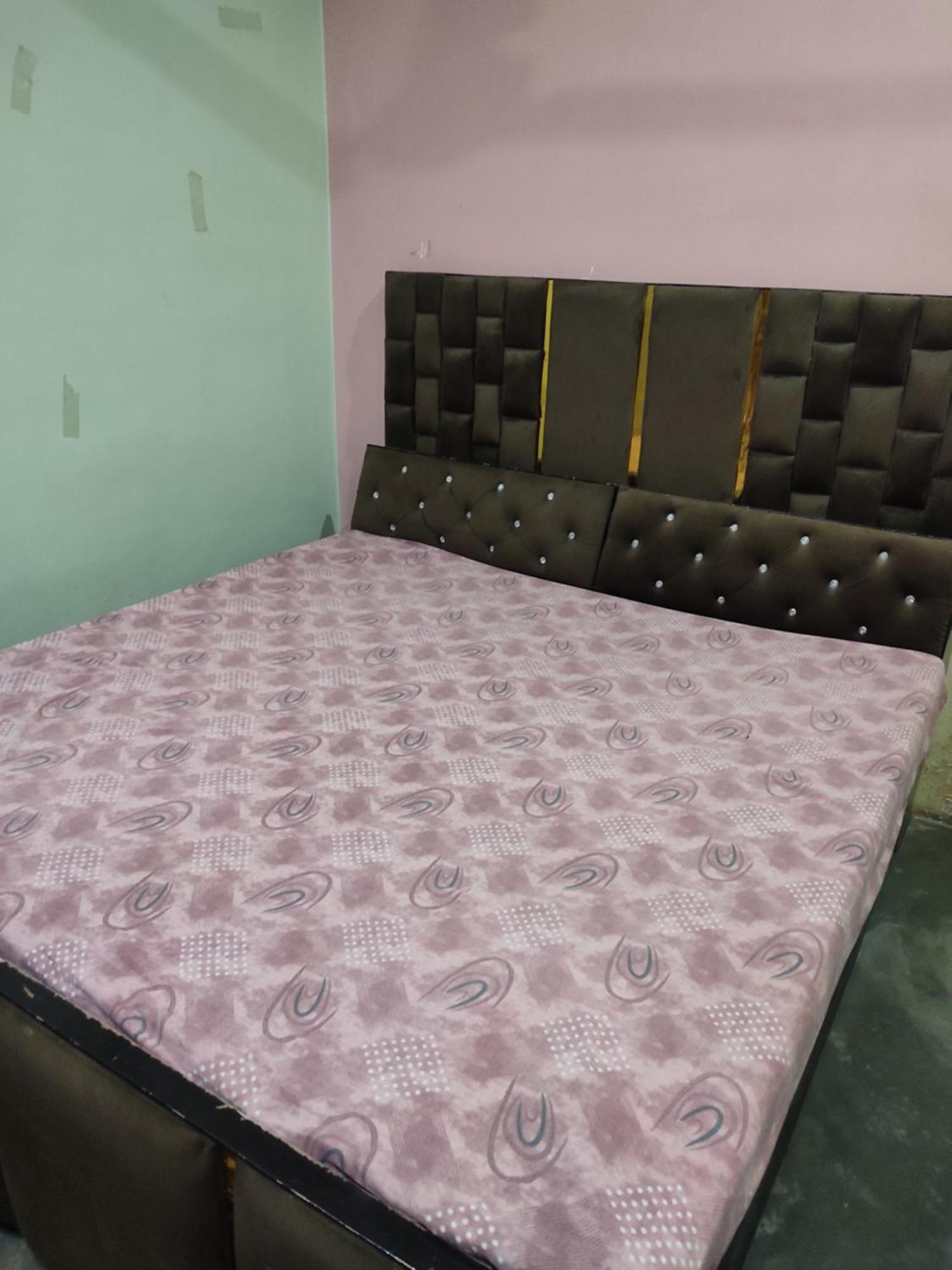 Krishna Bhavan Allāhābād Junction Eksteriør billede